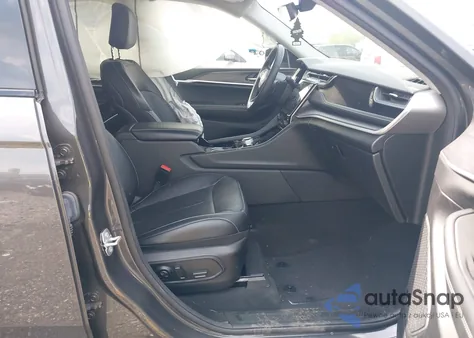 2022 Jeep Grand Cherokee L Limited 4X4 from USA, damaged, VIN 1C4RJKBG3N8621834